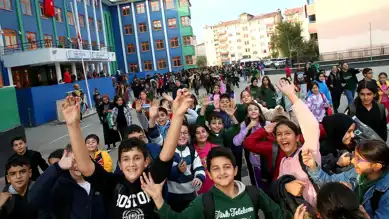 20 Milyon Öğrenci Yaz Tatili İçin Karne Alıyor!
